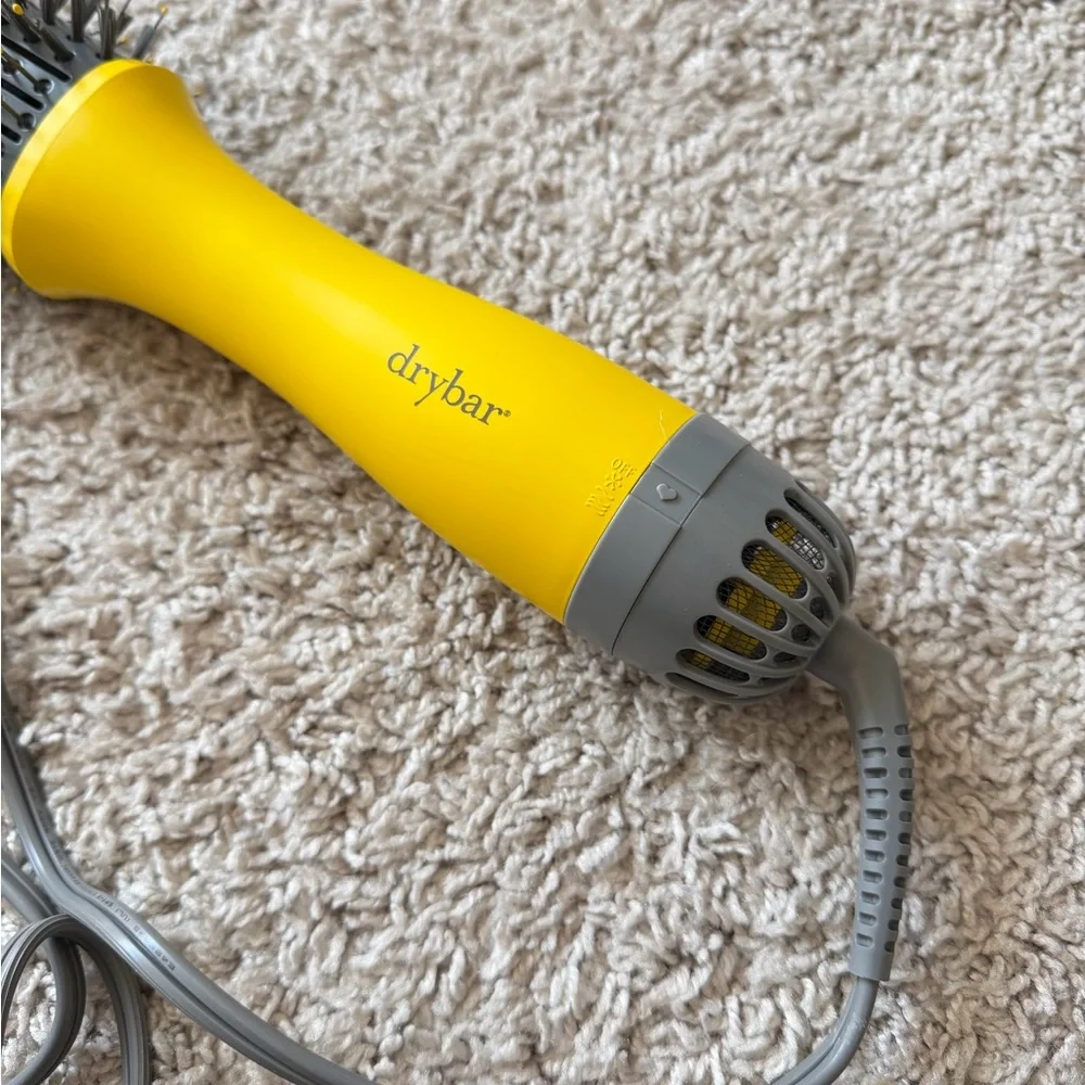 Drybar Blow Dryer Brush - Picture 11 of 13